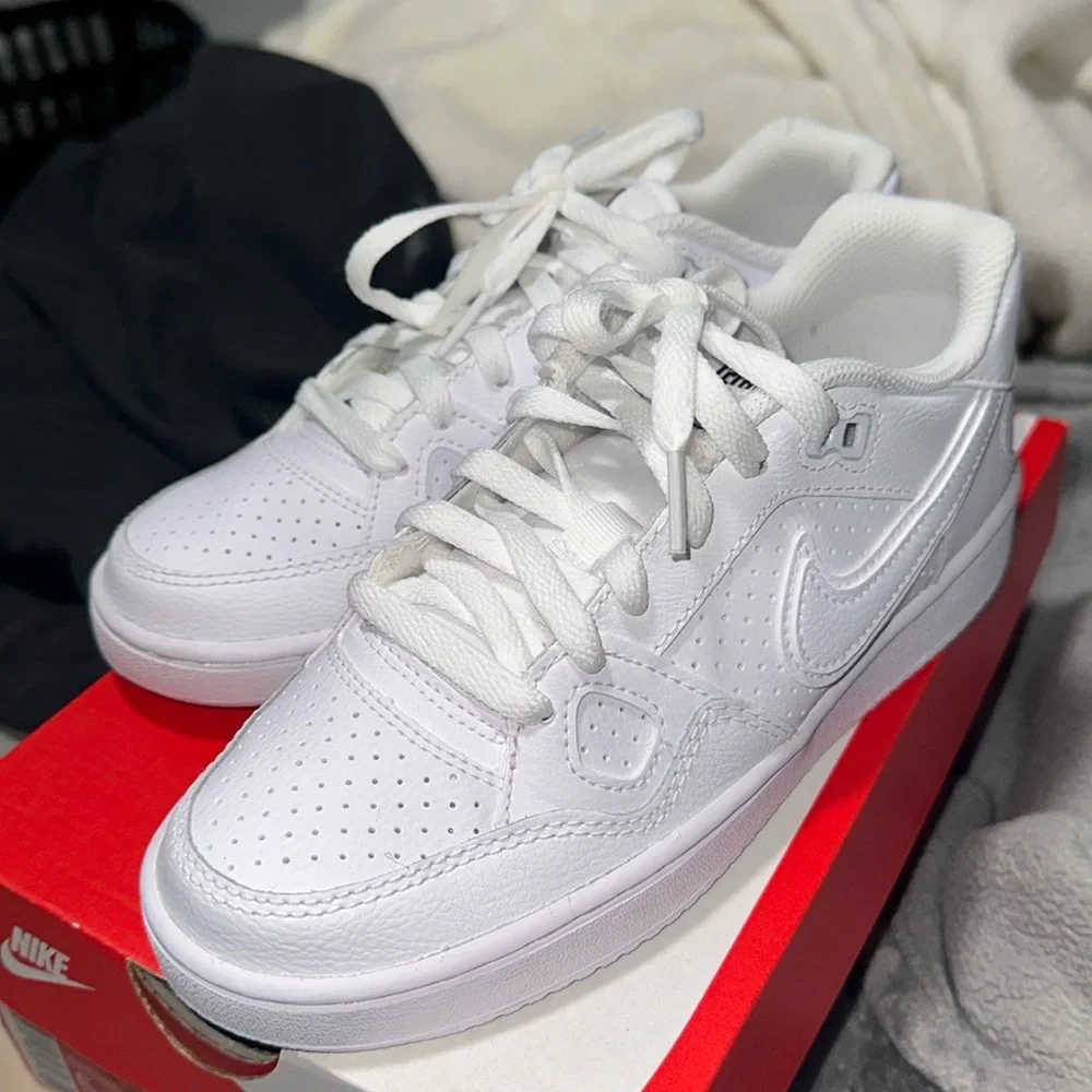 Nike size youth
